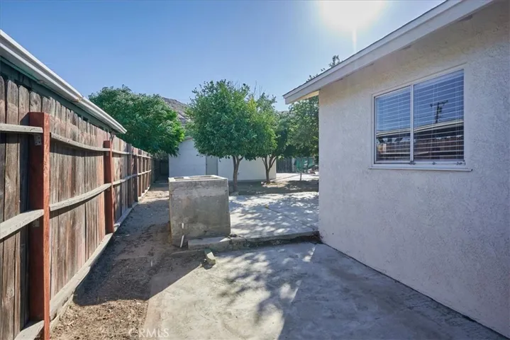 18407 9th Street, Bloomington, California 92316
