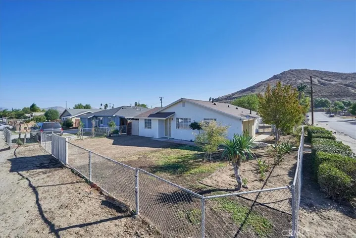 18407 9th Street, Bloomington, California 92316