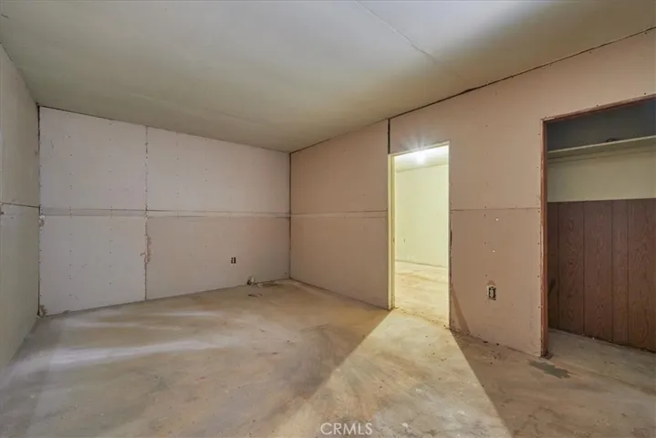 18407 9th Street, Bloomington, California 92316