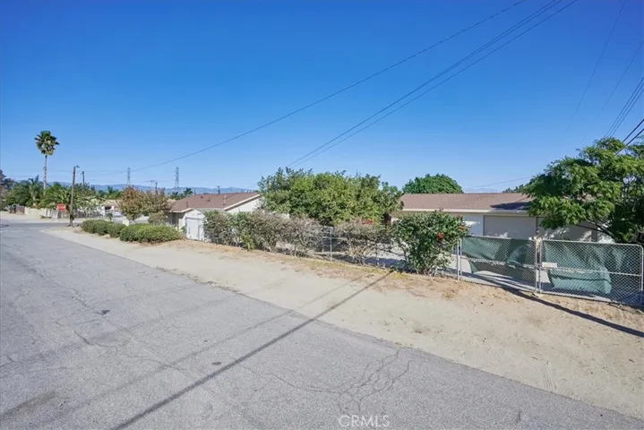 18407 9th Street, Bloomington, California 92316