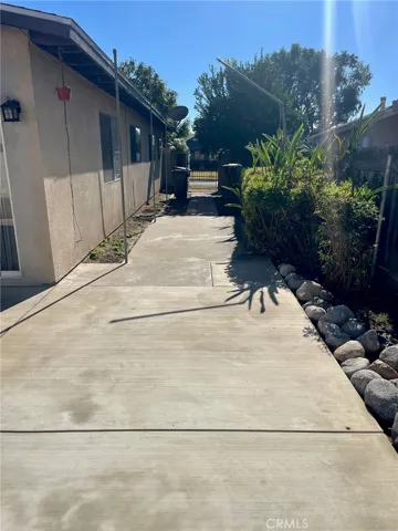 Side yard