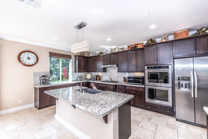3 Silver Spruce Court, Lake Forest, California 92630
