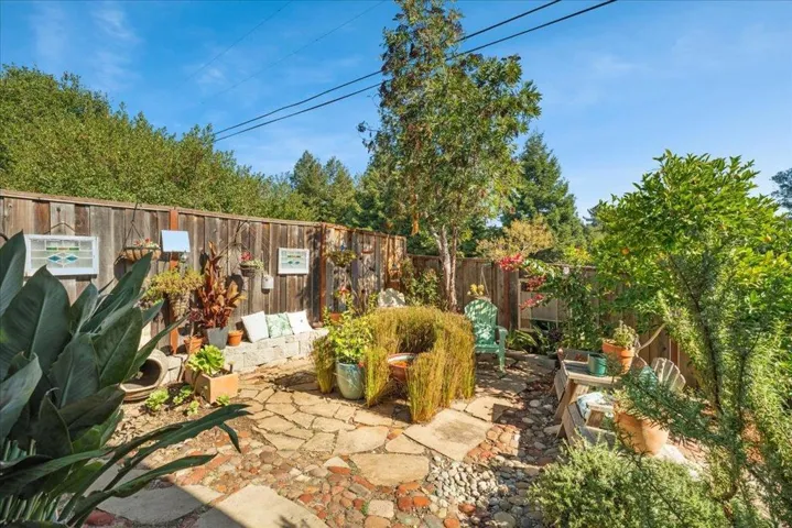 112 Fife Lane, Aptos, California 95003