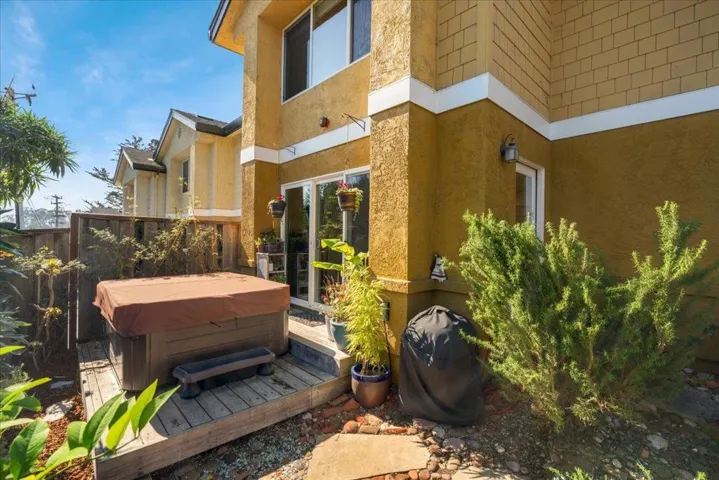112 Fife Lane, Aptos, California 95003