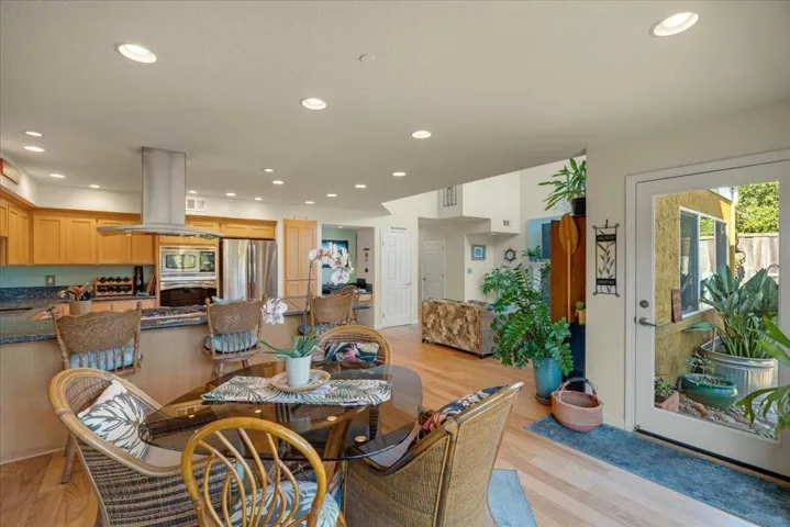 112 Fife Lane, Aptos, California 95003