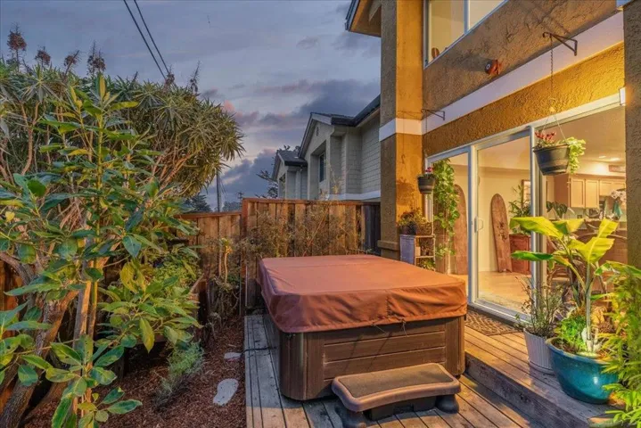 112 Fife Lane, Aptos, California 95003