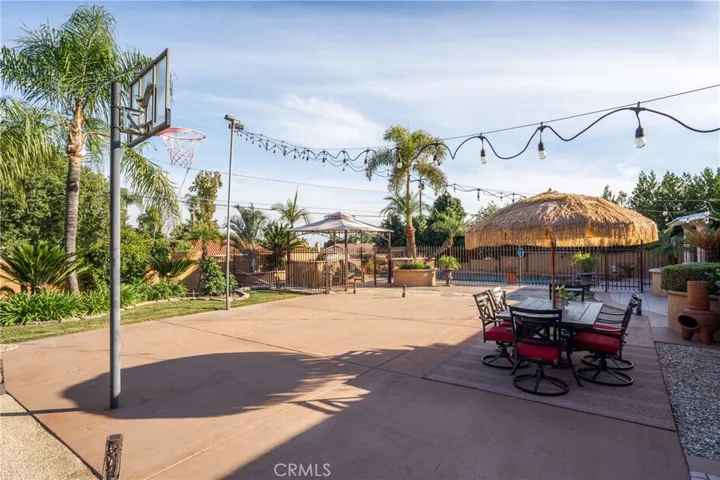 1876 Euclid Ave., Upland, California 91786