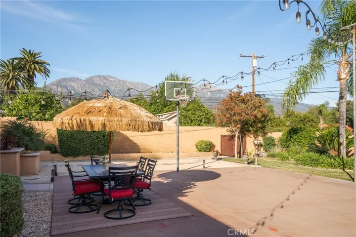1876 Euclid Ave., Upland, California 91786