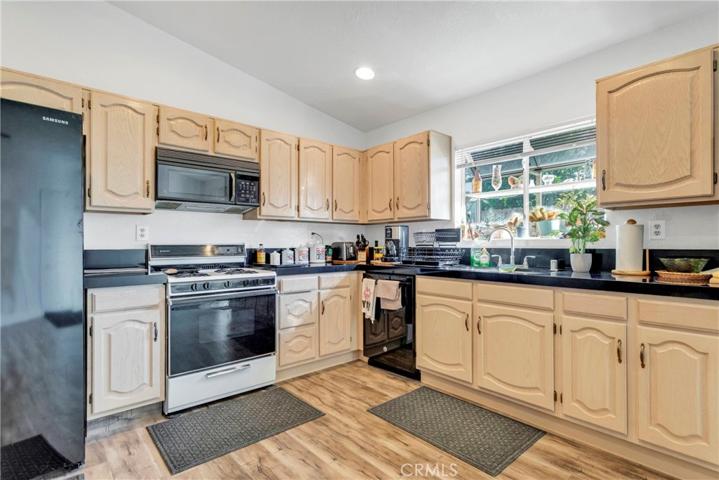 1118 Reservoir Drive, San Bernardino, California 92407