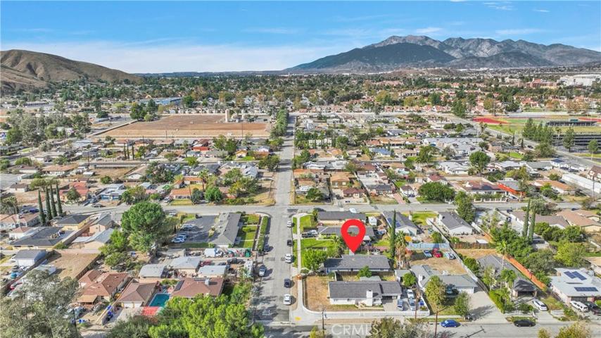 1118 Reservoir Drive, San Bernardino, California 92407