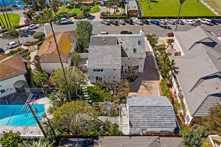 450 Cliff Drive, Laguna Beach, California 92651