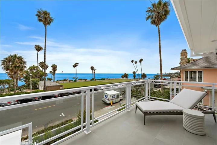 450 Cliff Drive, Laguna Beach, California 92651