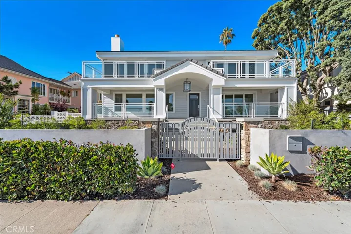 450 Cliff Drive, Laguna Beach, California 92651
