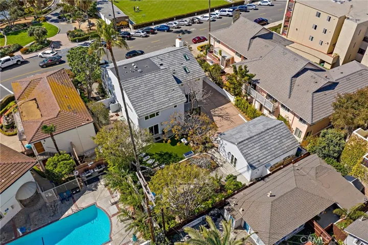 450 Cliff Drive, Laguna Beach, California 92651