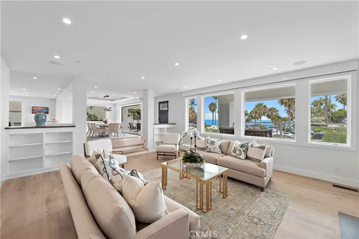 450 Cliff Drive, Laguna Beach, California 92651