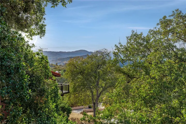 2265 Lariat Loop, Bradley, California 93426