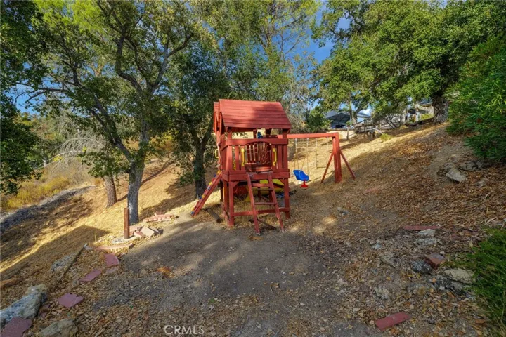 2265 Lariat Loop, Bradley, California 93426