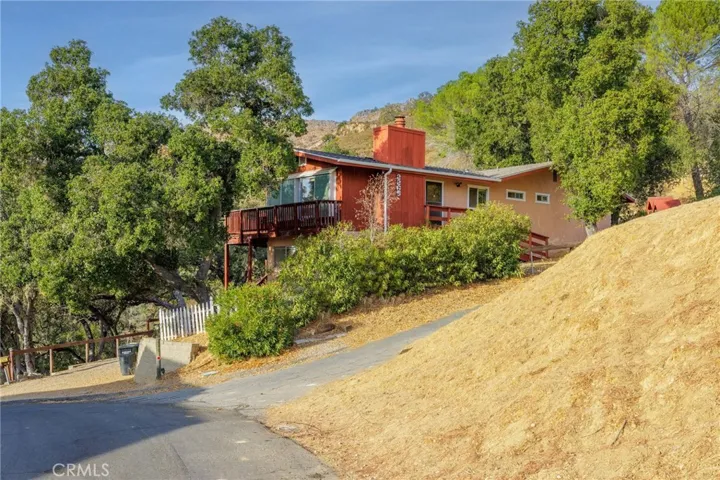 2265 Lariat Loop, Bradley, California 93426