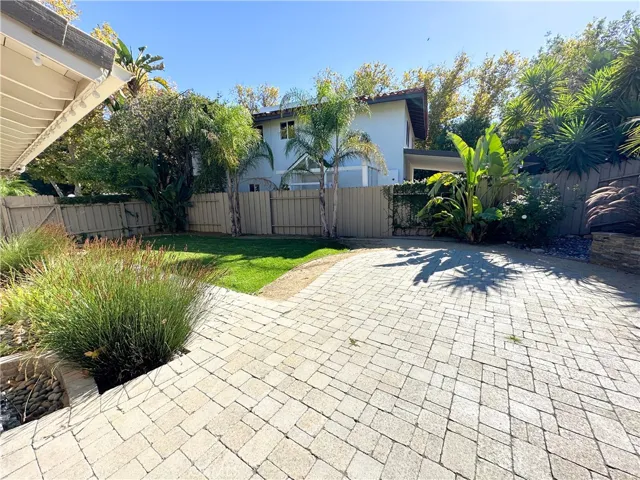 1229 Kelsford Court, Westlake Village, California 91361