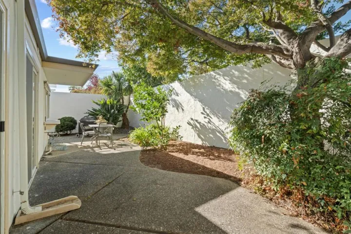 1477 Yukon Drive, Sunnyvale, California 94087