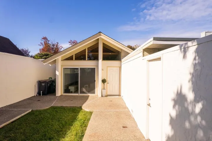 1477 Yukon Drive, Sunnyvale, California 94087