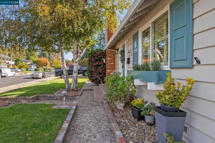 4566 Lincoln Dr, Concord, California 94521