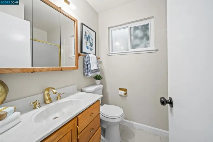 4566 Lincoln Dr, Concord, California 94521