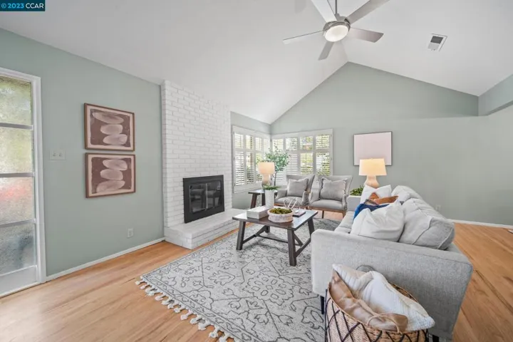 4566 Lincoln Dr, Concord, California 94521