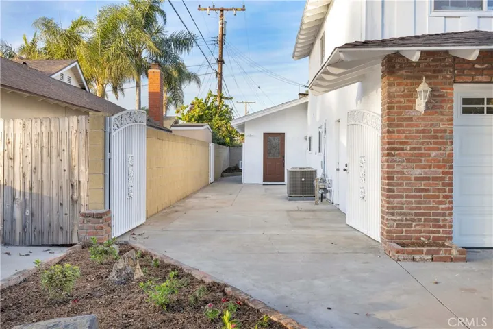4251 Opal Avenue, Cypress, California 90630