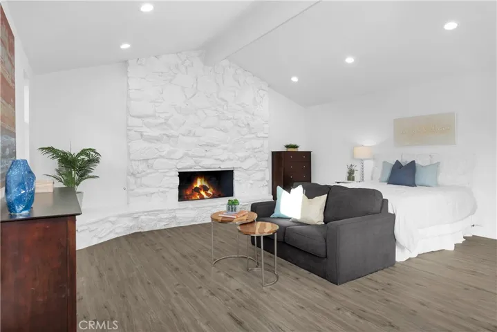 4251 Opal Avenue, Cypress, California 90630