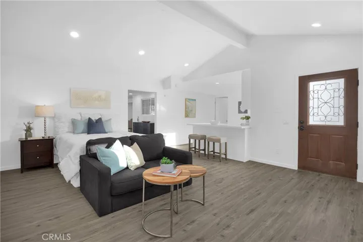 4251 Opal Avenue, Cypress, California 90630
