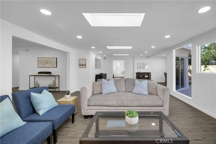4251 Opal Avenue, Cypress, California 90630