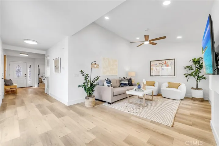 23747 Calle Azorin, Mission Viejo, California 92692