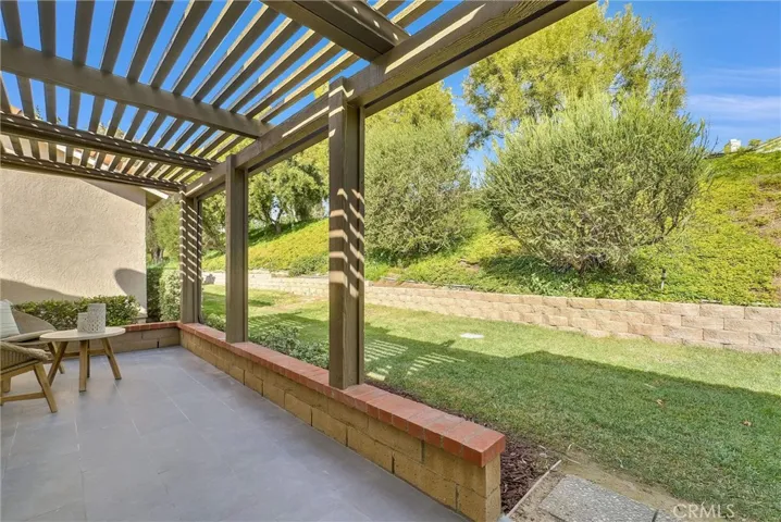 23747 Calle Azorin, Mission Viejo, California 92692