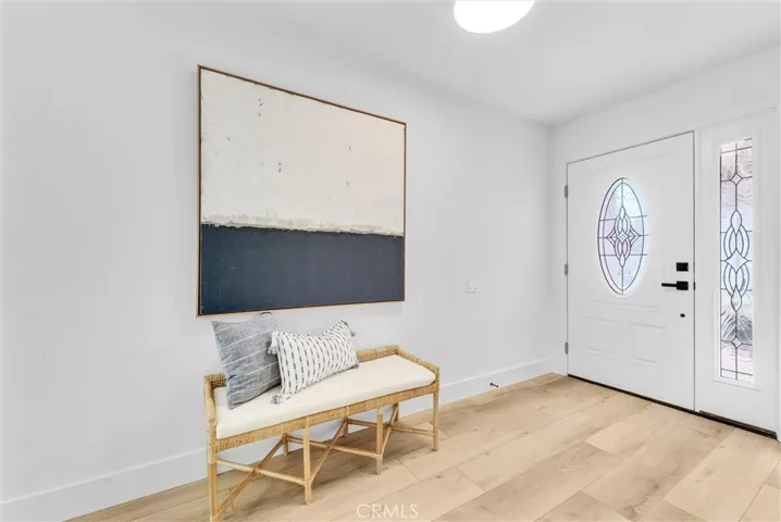 Spacious Entry