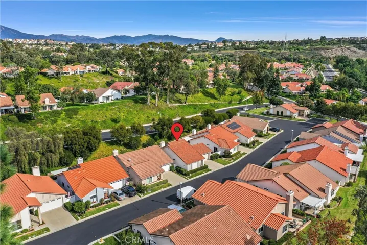 Located on cul de sac - low traffic area