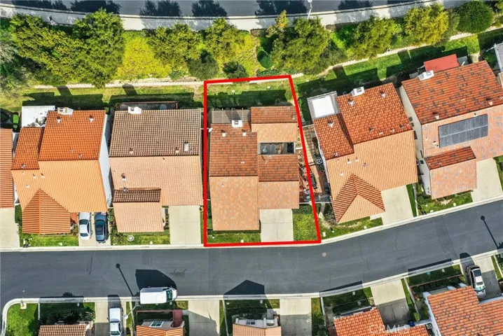 23747 Calle Azorin, Mission Viejo, California 92692