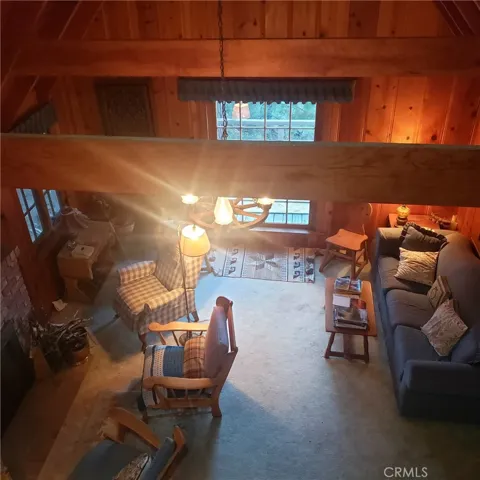 269 Hillside Road, Lake Arrowhead, California 92352