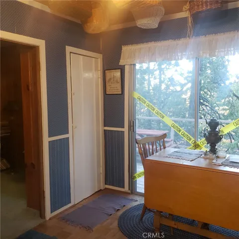 269 Hillside Road, Lake Arrowhead, California 92352