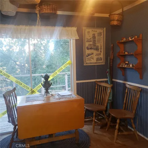 269 Hillside Road, Lake Arrowhead, California 92352