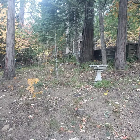 269 Hillside Road, Lake Arrowhead, California 92352