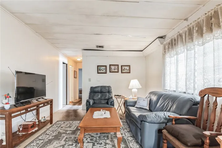 8811 Canoga Avenue 535, Canoga Park, California 91304