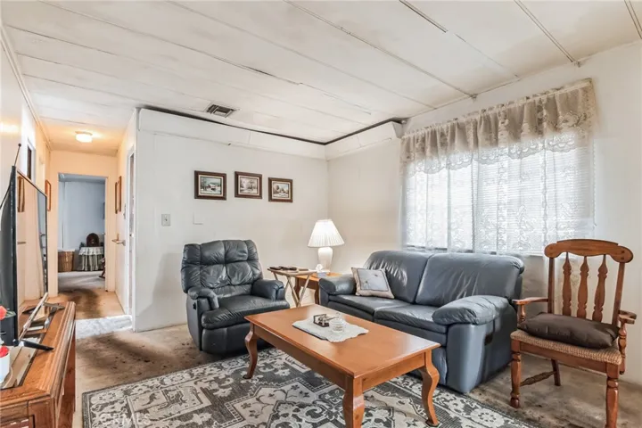 8811 Canoga Avenue 535, Canoga Park, California 91304
