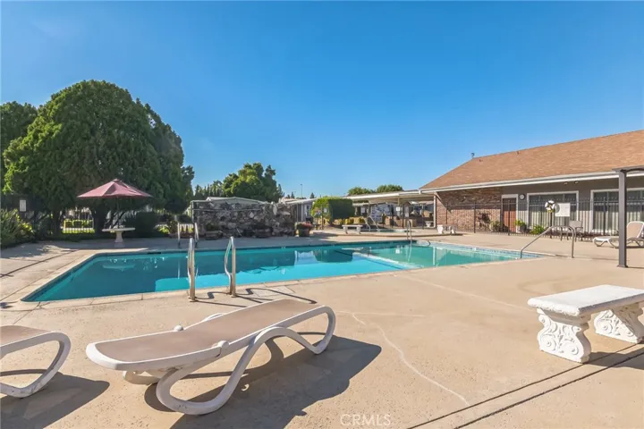 8811 Canoga Avenue 535, Canoga Park, California 91304