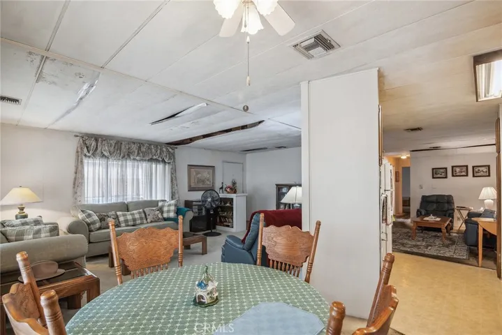 8811 Canoga Avenue 535, Canoga Park, California 91304