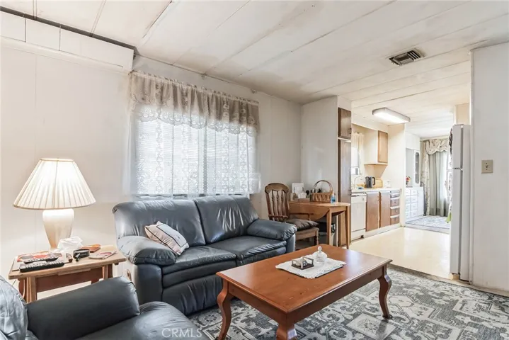 8811 Canoga Avenue 535, Canoga Park, California 91304