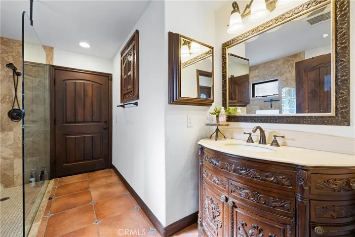 Main floor bathroom with access from the main floor bedroom.