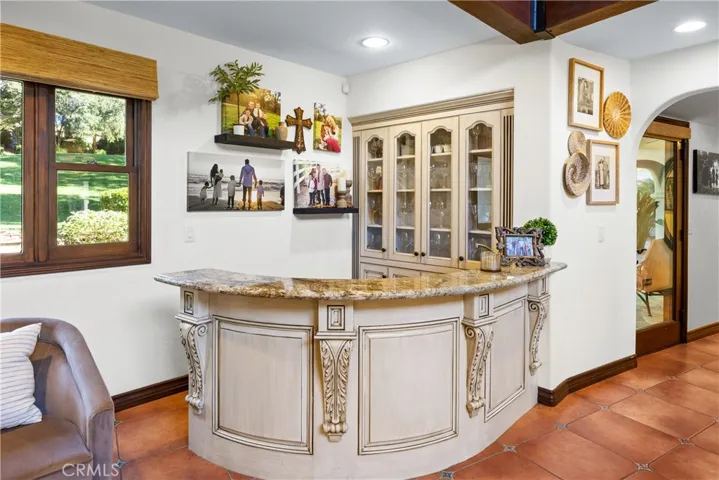 Built-in custom bar.