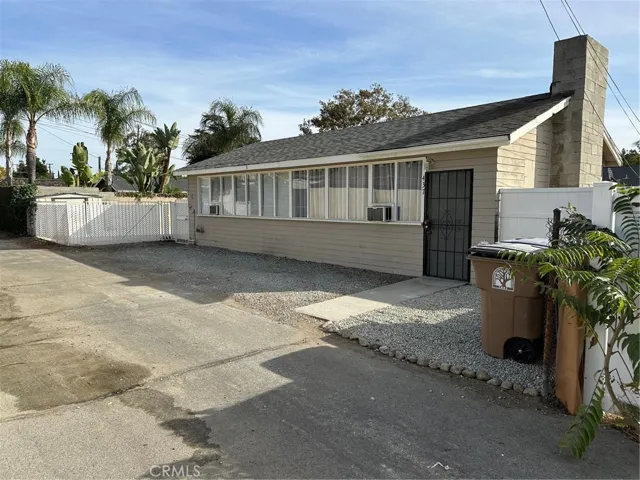 437 Cucamonga Avenue, Claremont, California 91711