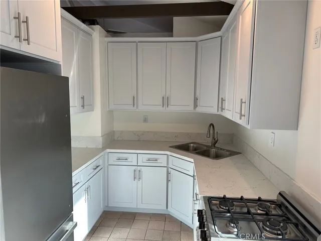 437 Cucamonga Avenue, Claremont, California 91711